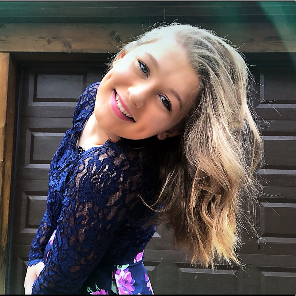 Meet your Posher, Hannah